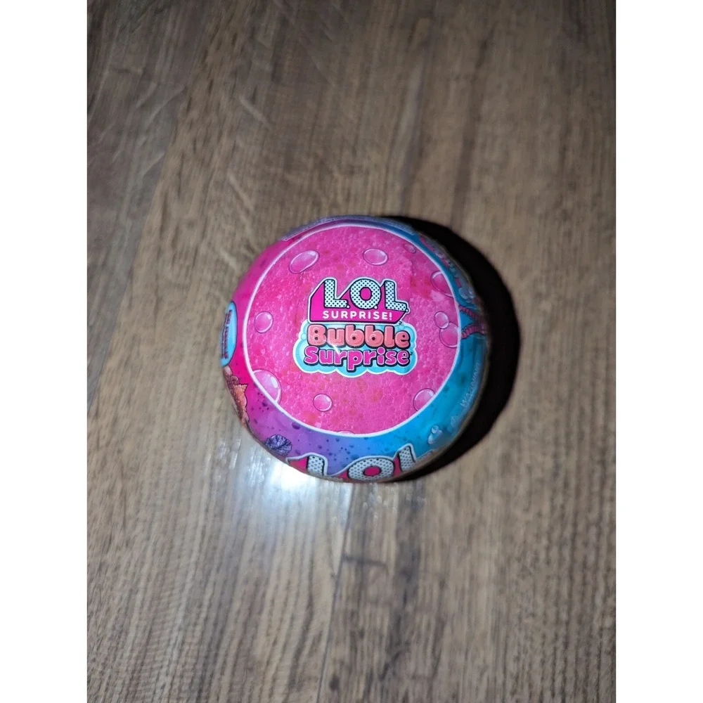 LOL Surprise LOL Surprise Bubble Foam Lil Sisters Doll
